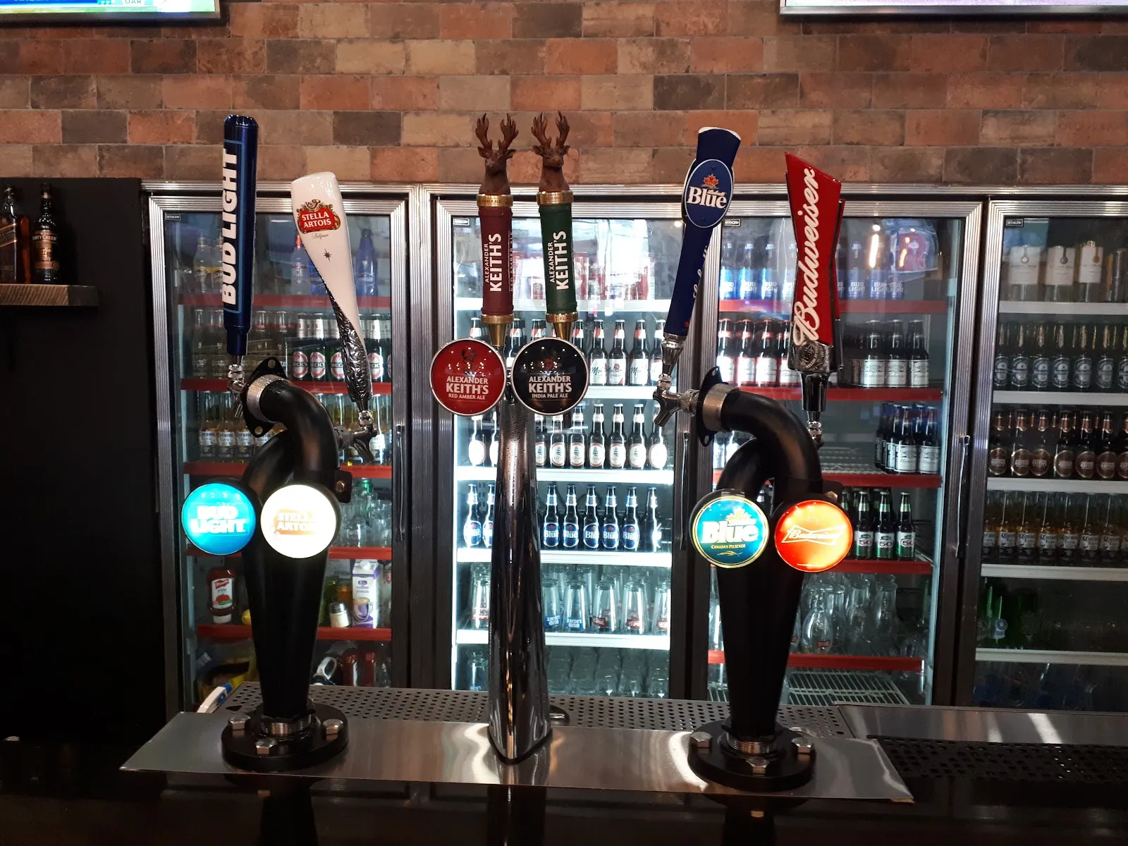 Ralph's Sports Bar - Image 3