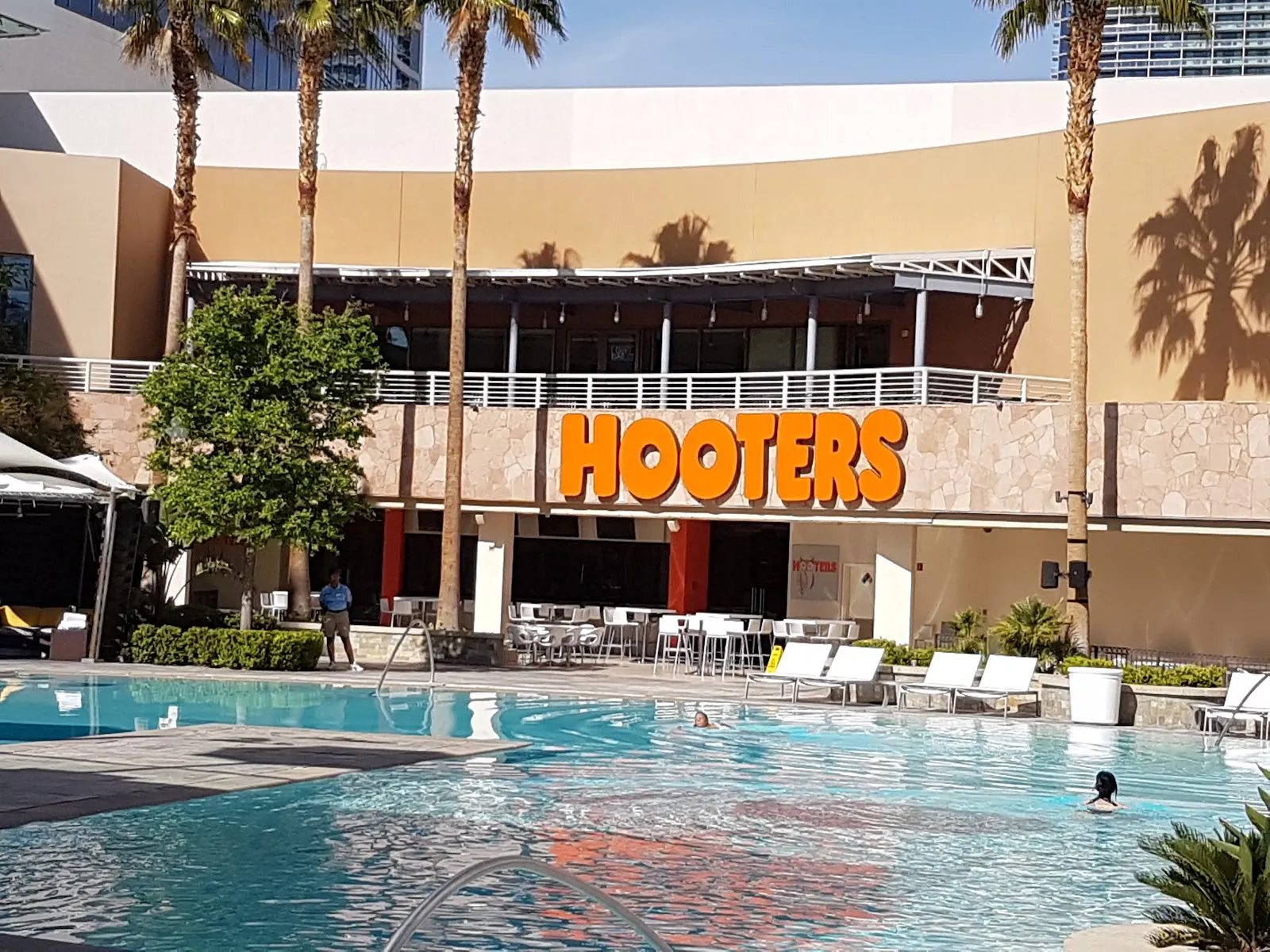 Palms Pool - Image 2