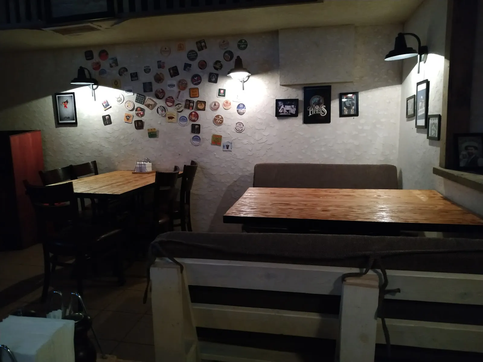 Bar Ambar logo