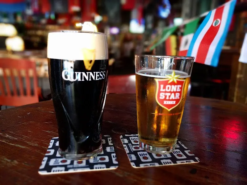 Empire Bar logo