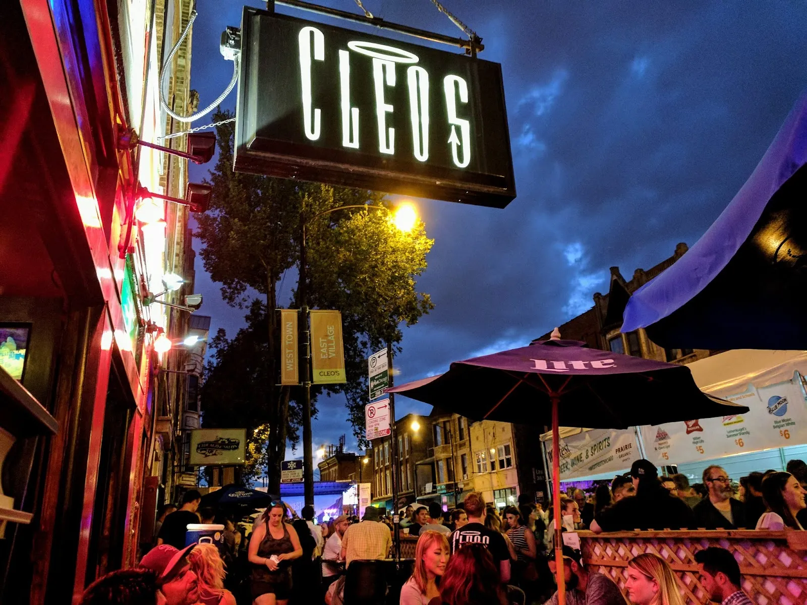 Cleo's Bar & Grill - Image 4