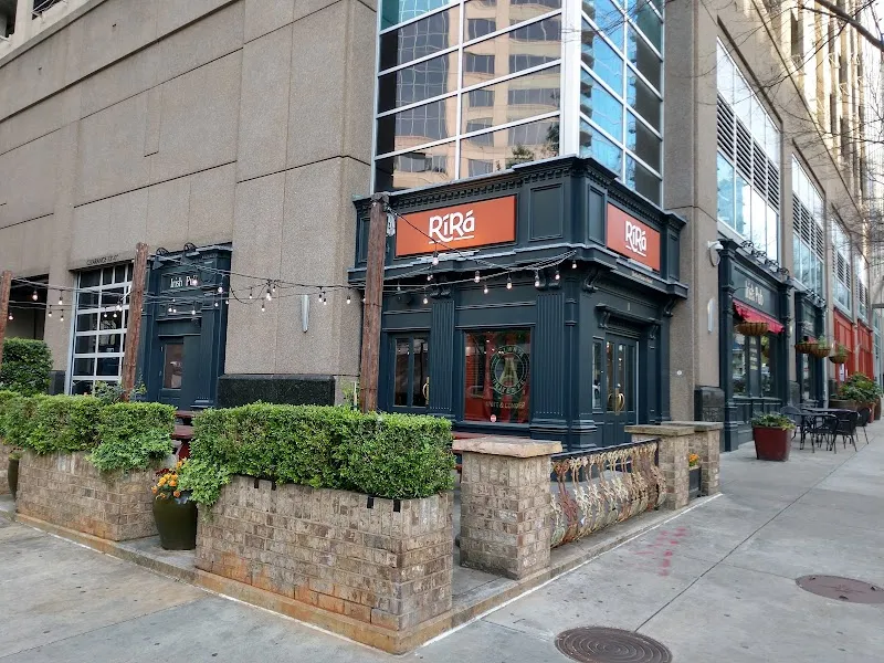 Rí Rá Irish Pub Atlanta logo