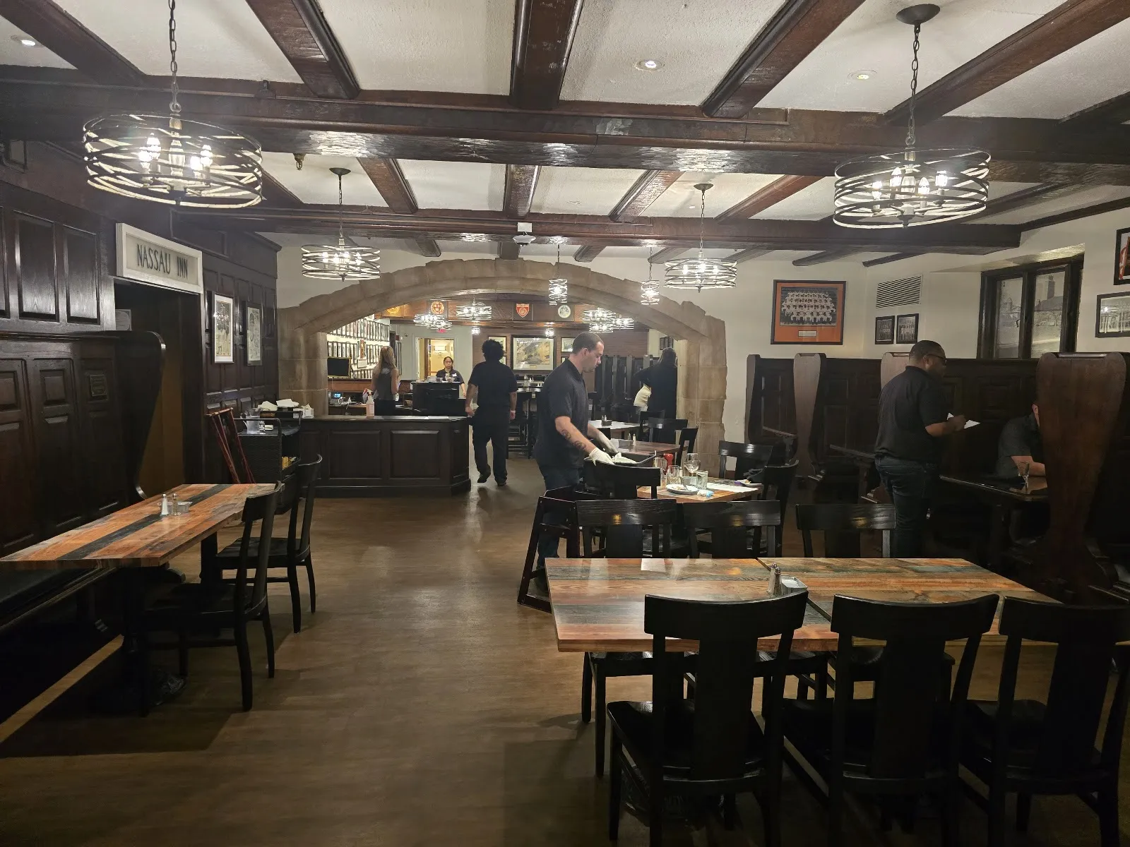Yankee Doodle Tap Room - Image 2