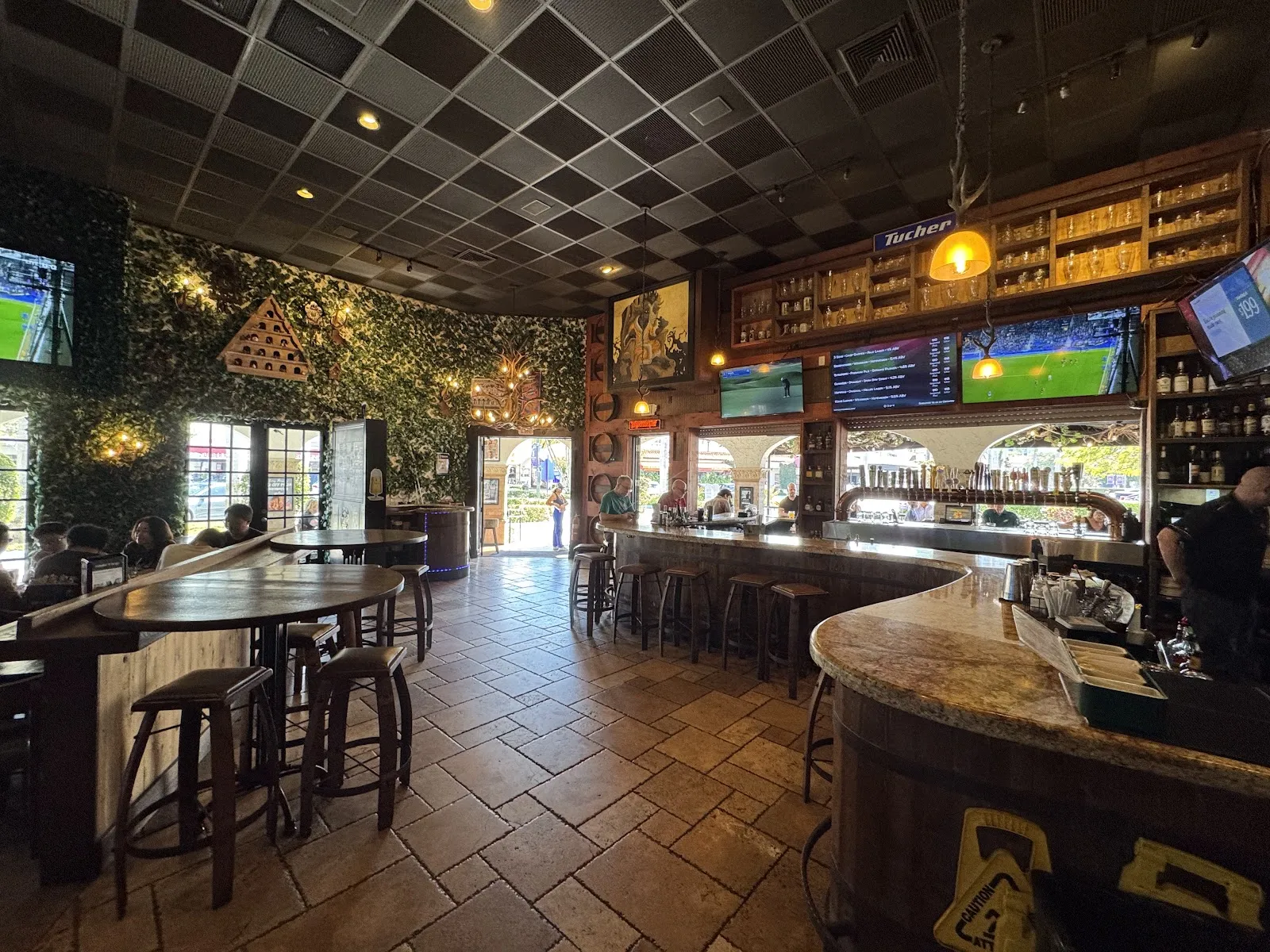 Biergarten Boca Raton - Image 4