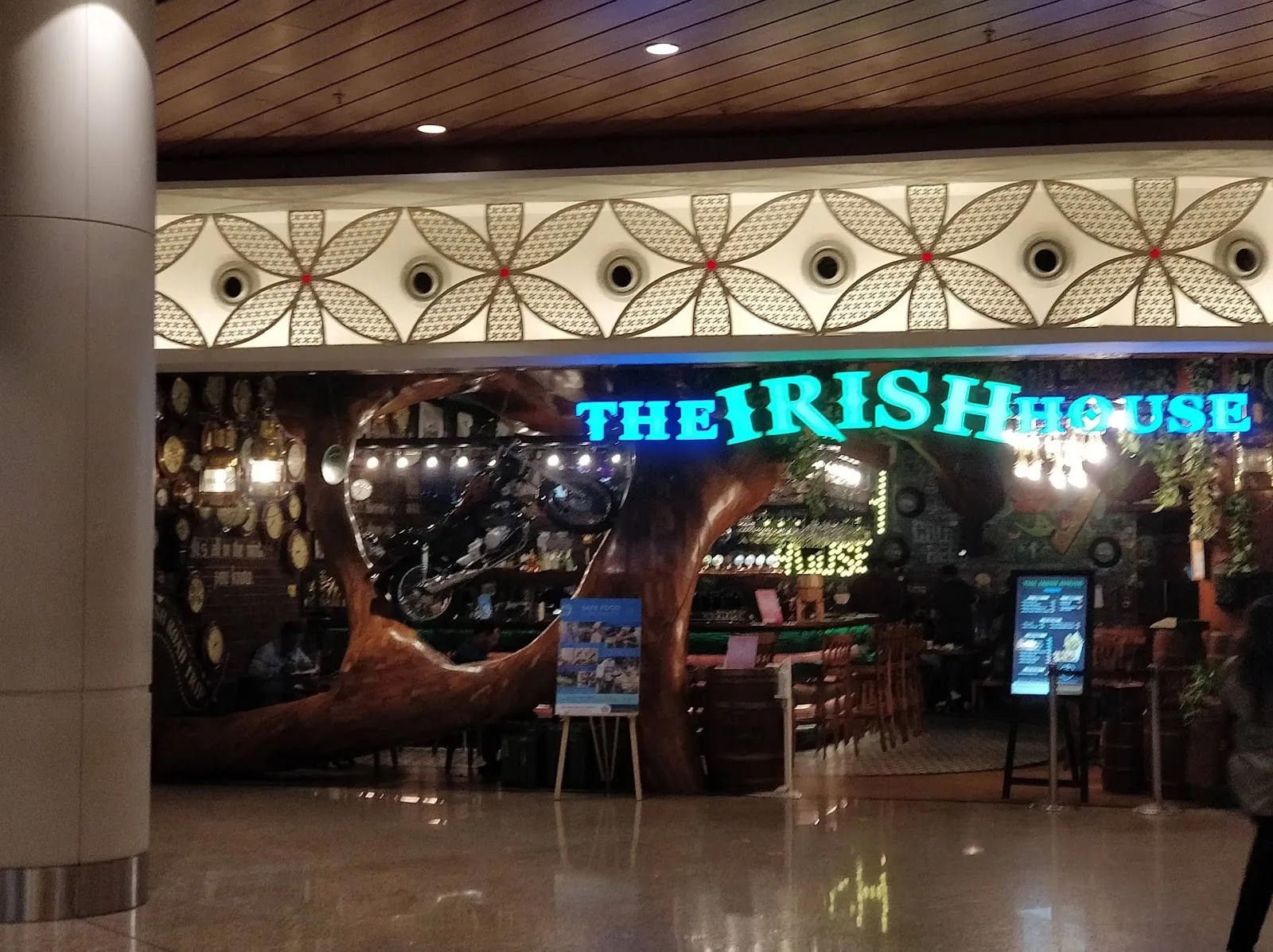 The Irish House (BKC) - Image 4