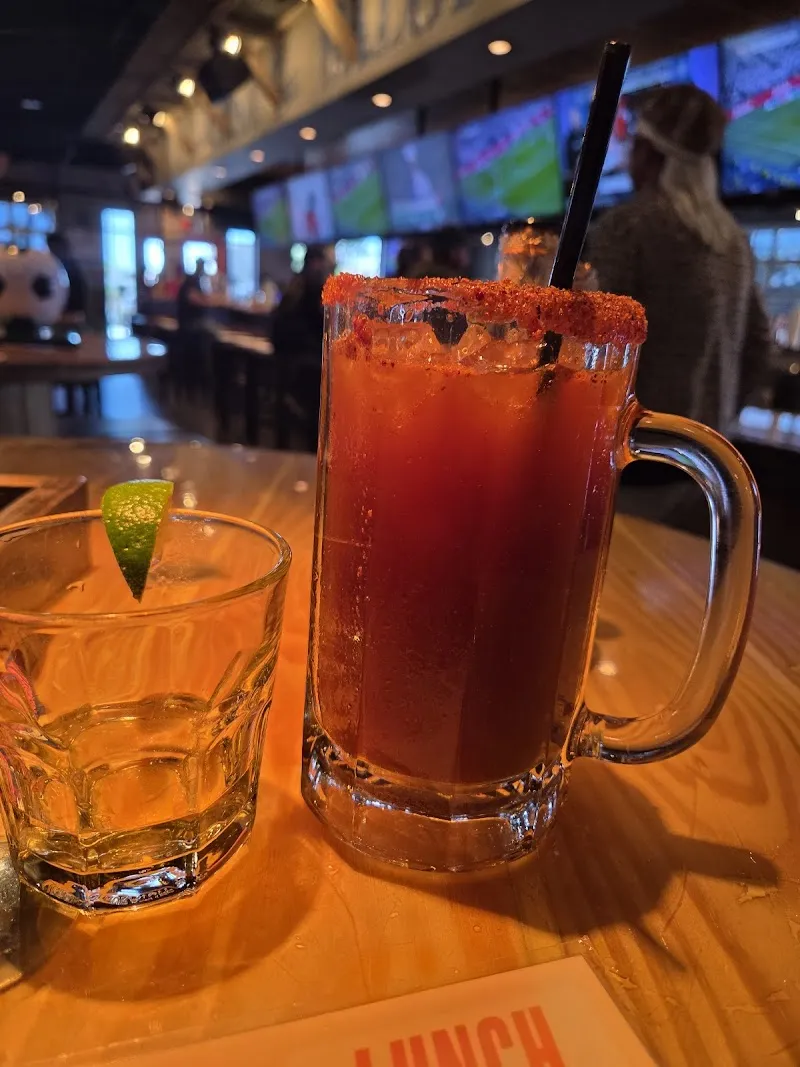 Ojos Locos Sports Cantina (Chula Vista) logo
