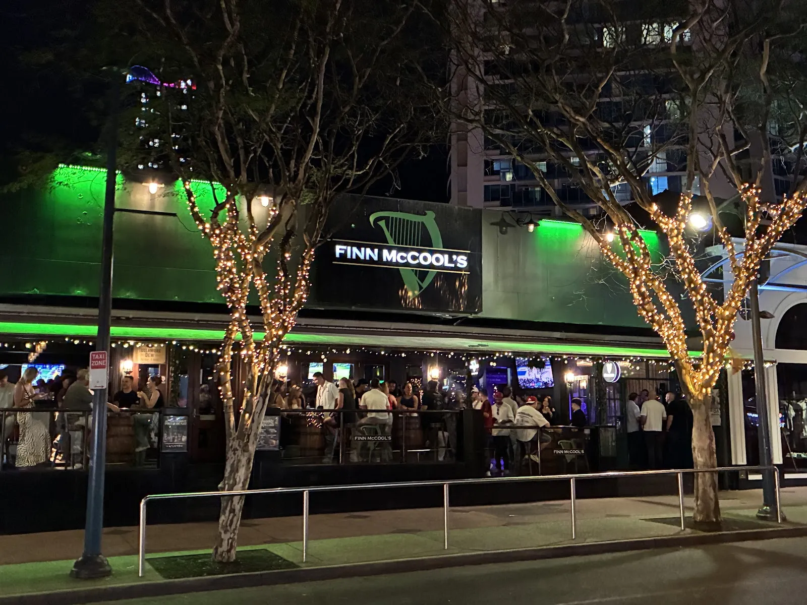 Finn McCool's Gold Coast - Image 2