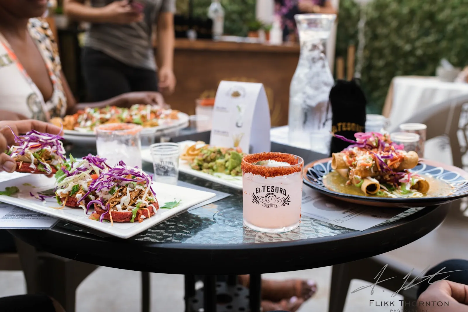 Senoritas Cantina - Image 3