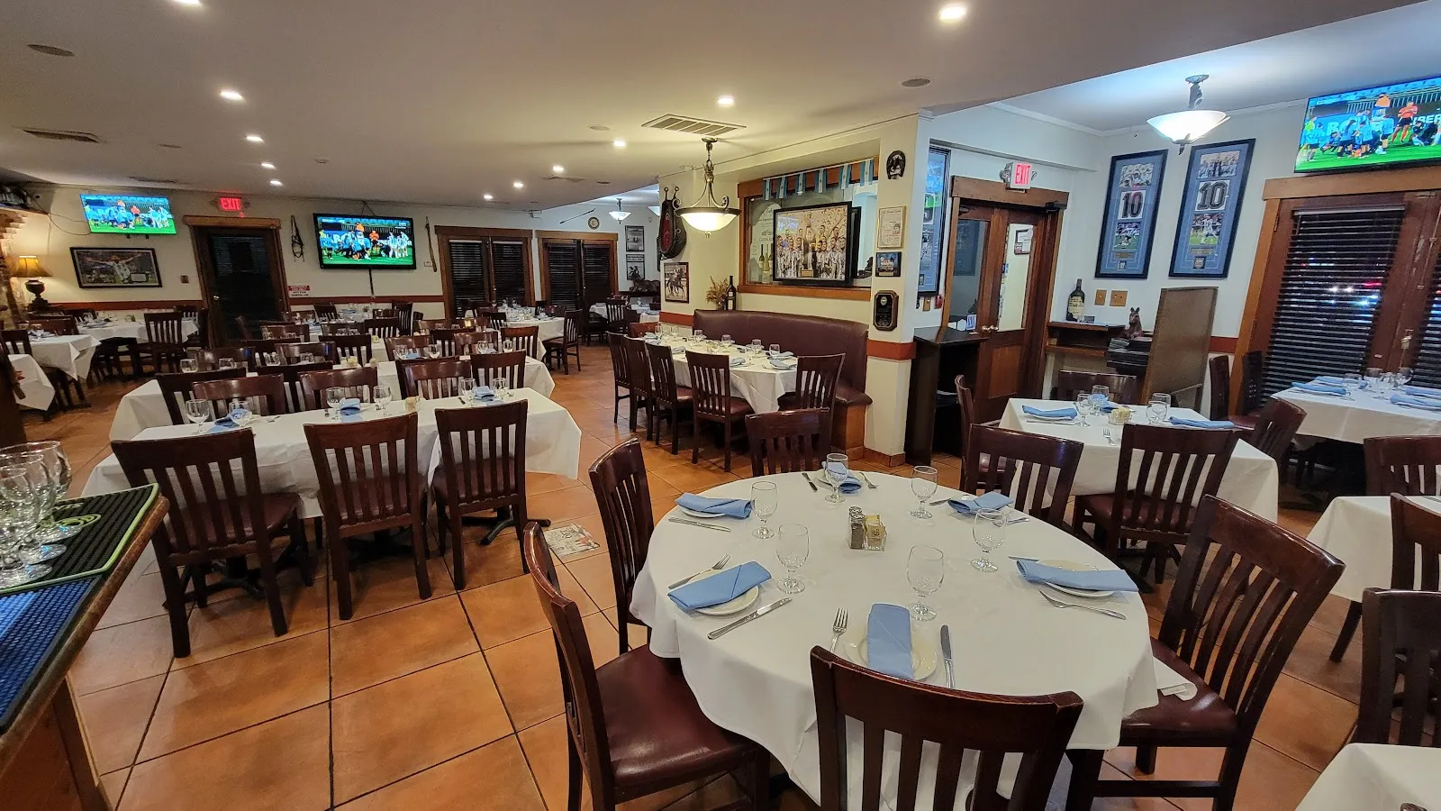 La Fusta Restaurant - Image 2