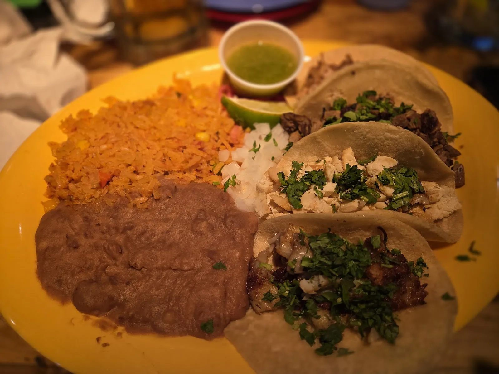 Ojos Locos Sports Cantina (Chula Vista) - Image 2
