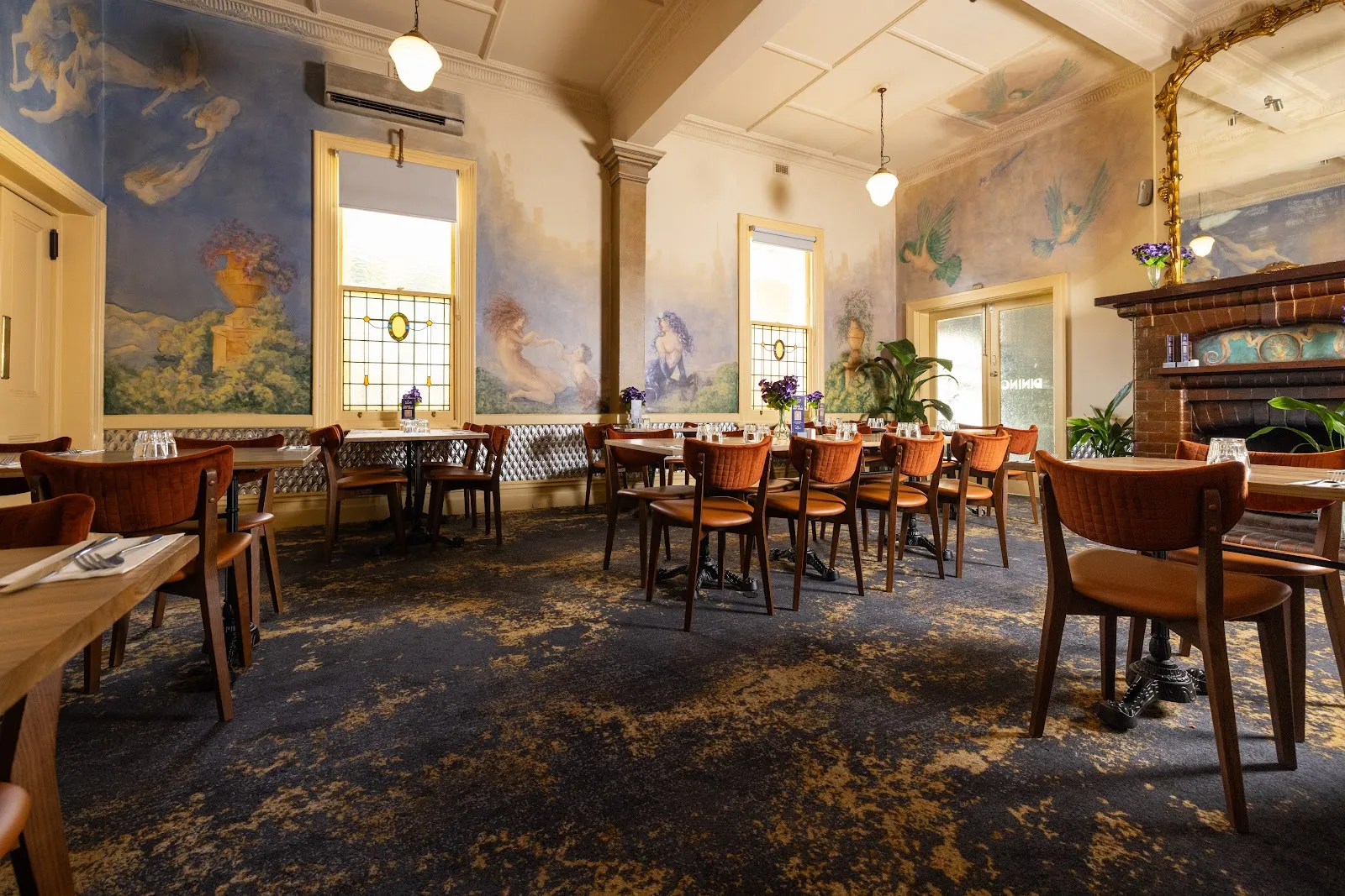 The Mile End Hotel - Image 4