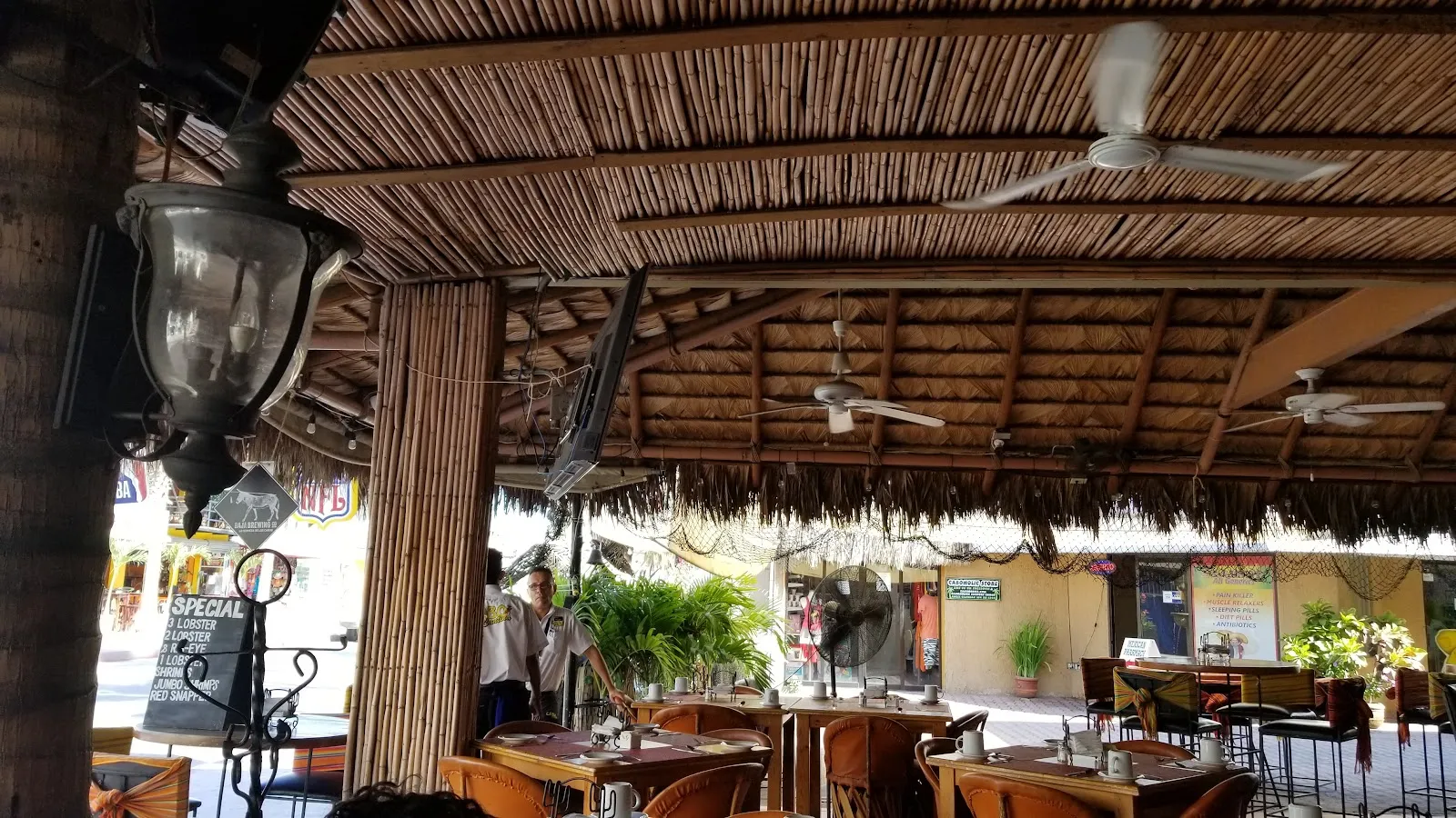 Cabo Cantina Sports Bar Restaurant - Image 2