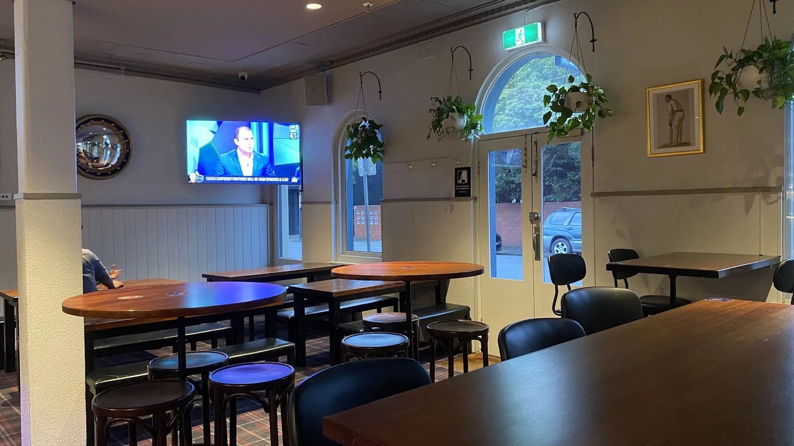 The College Lawn Hotel - Image 3